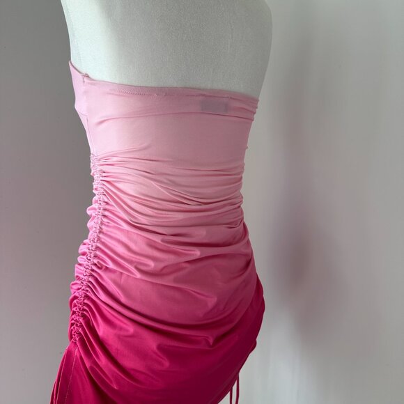 🌺 White Fox Boutique Eyes On The Prize Strapless Mini Dress Pink Ombre - Picture 5 of 10